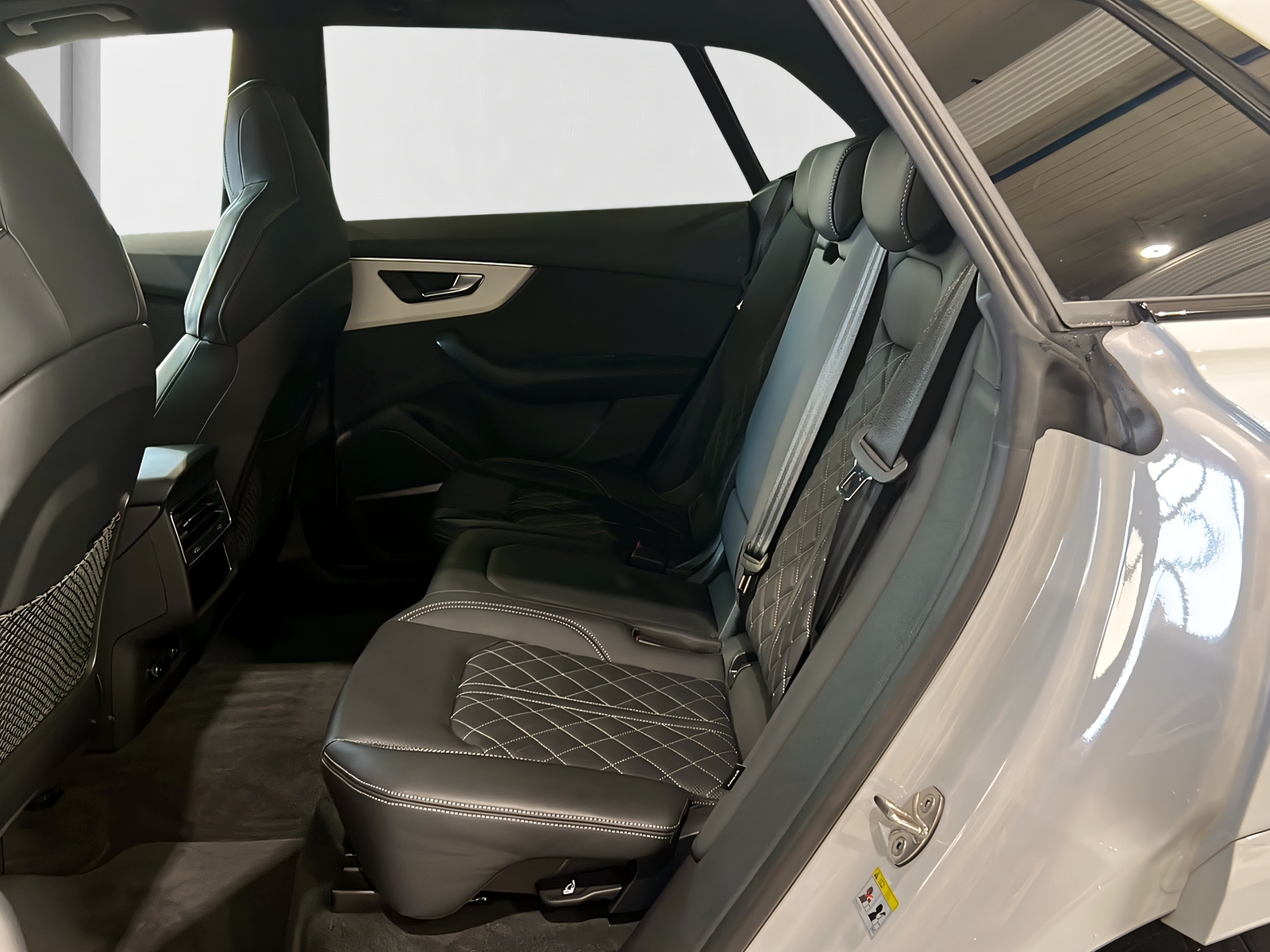 AUDI Q8 SUV 50 TDI qu**Matrix,Neues Modell,S-Sportsitze,Optikpaket,23"Alu,Panodach,5-Jahre Garantie**-image-9