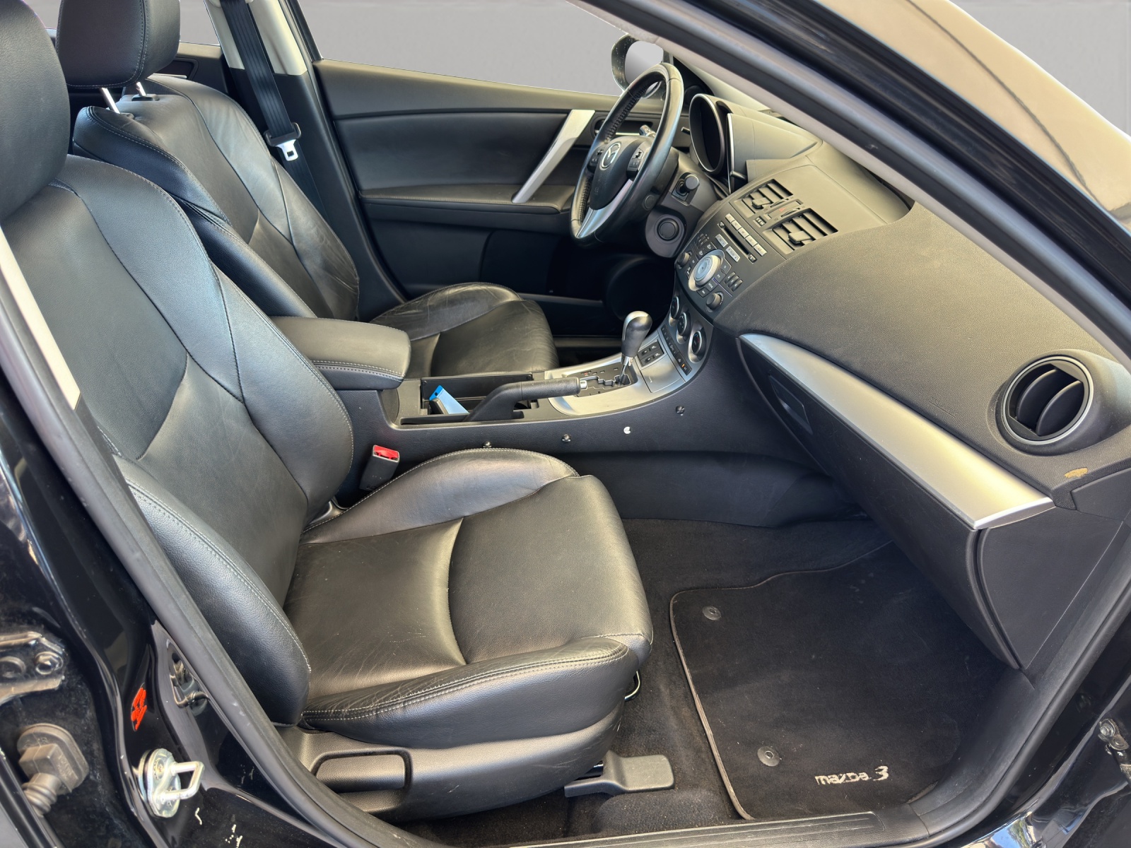 MAZDA 3 2.0 16V Sport Activematic-image-10