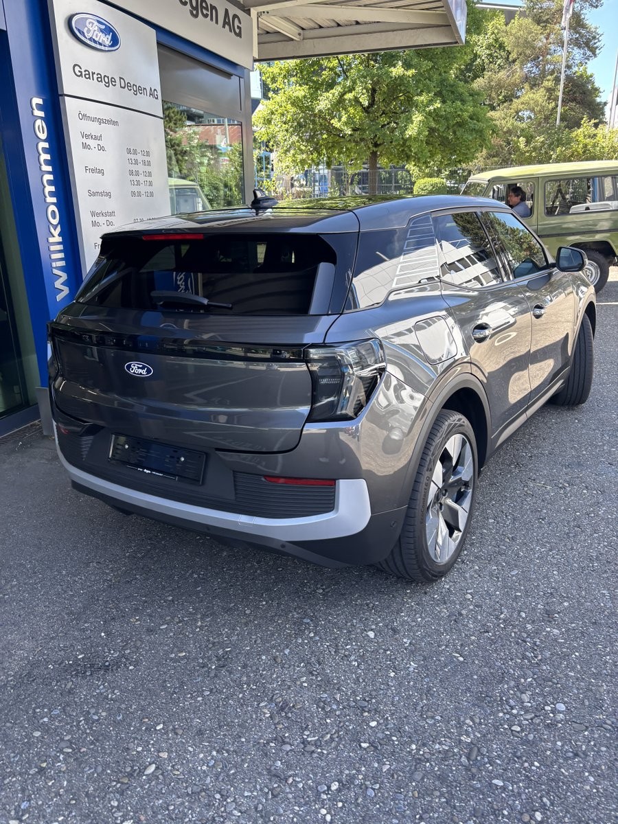 FORD Explorer Extended Range Premium AWD-image-11