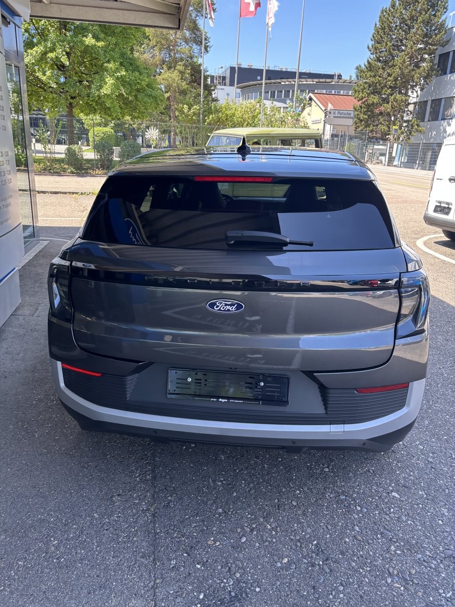 FORD Explorer Extended Range Premium AWD-image-9