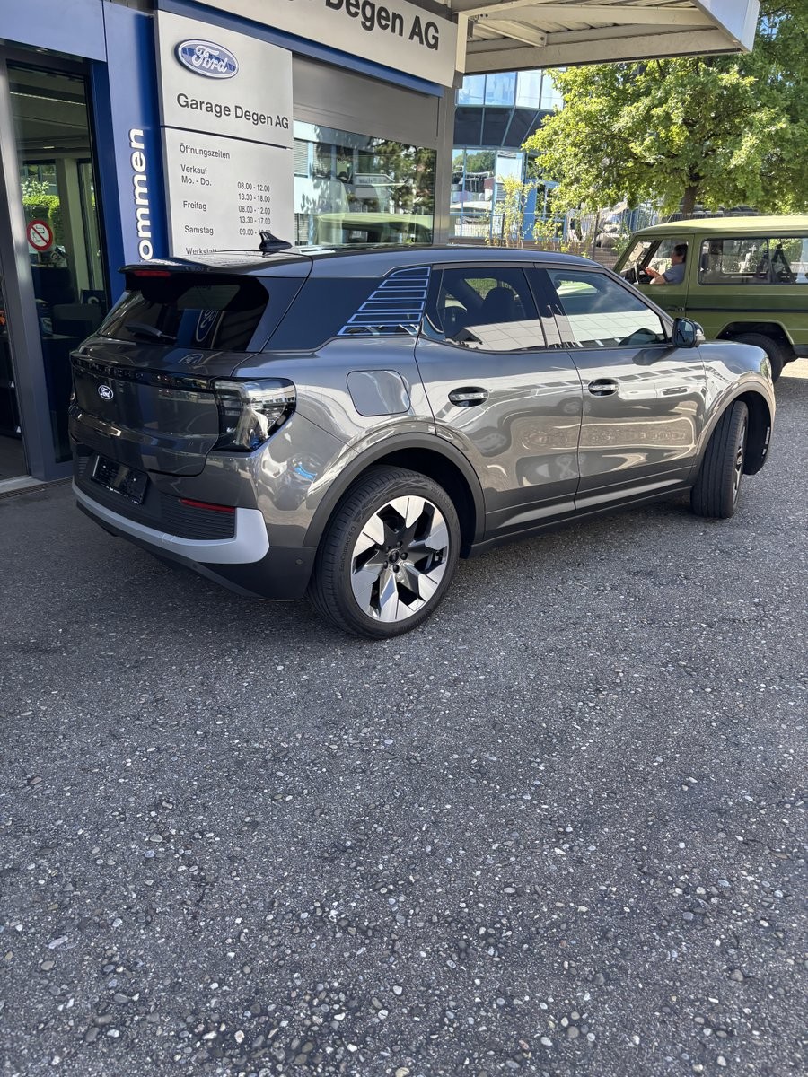 FORD Explorer Extended Range Premium AWD-image-12