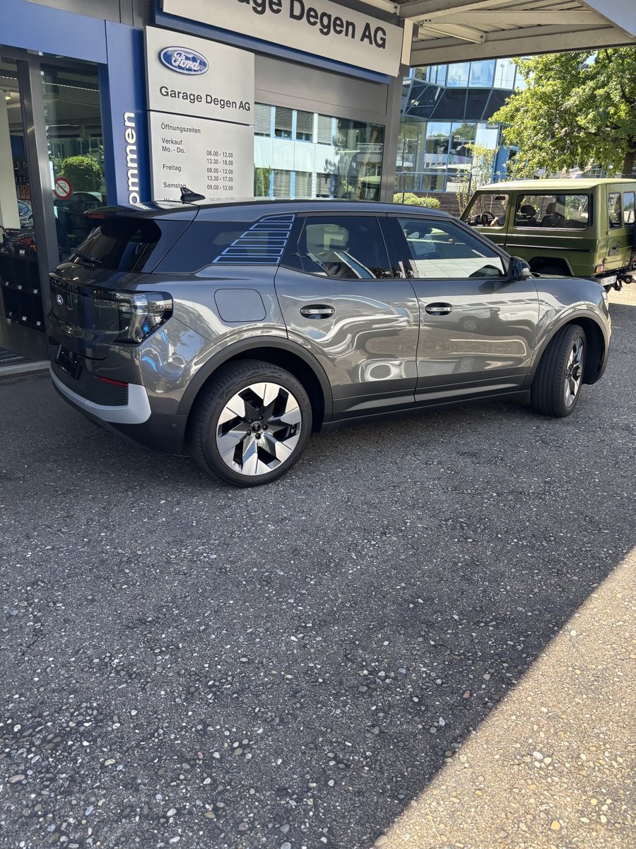 FORD Explorer Extended Range Premium AWD-image-13