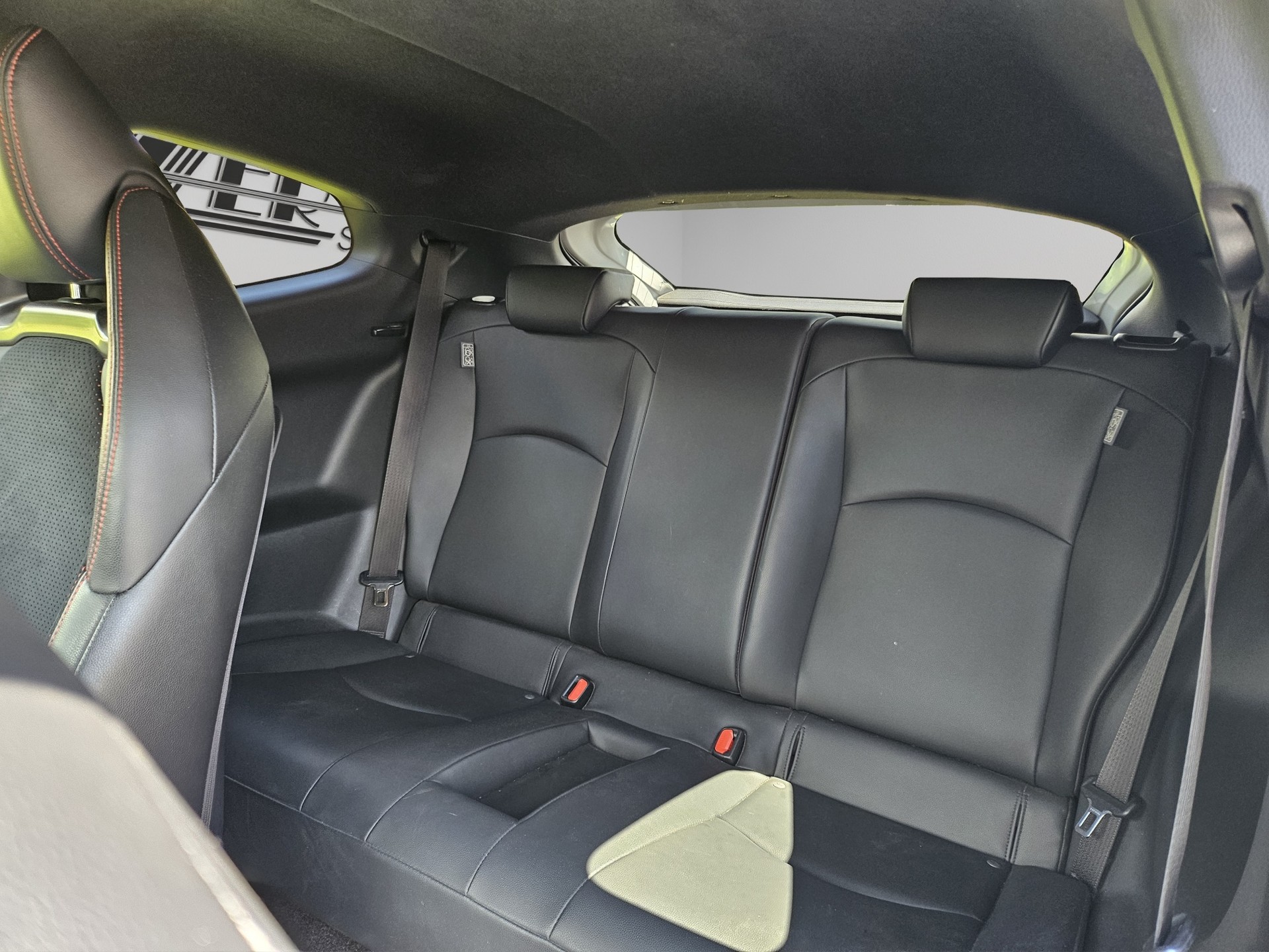 TOYOTA 1.6 Turbo Sport 4x4-image-7