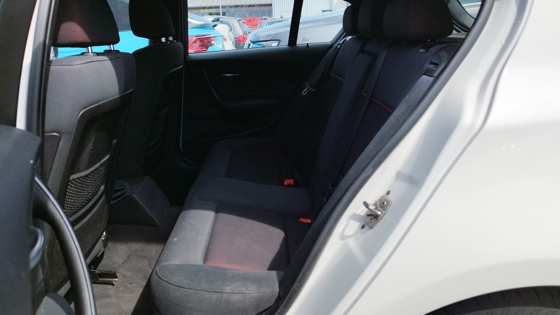 BMW 116i Steptronic-image-8
