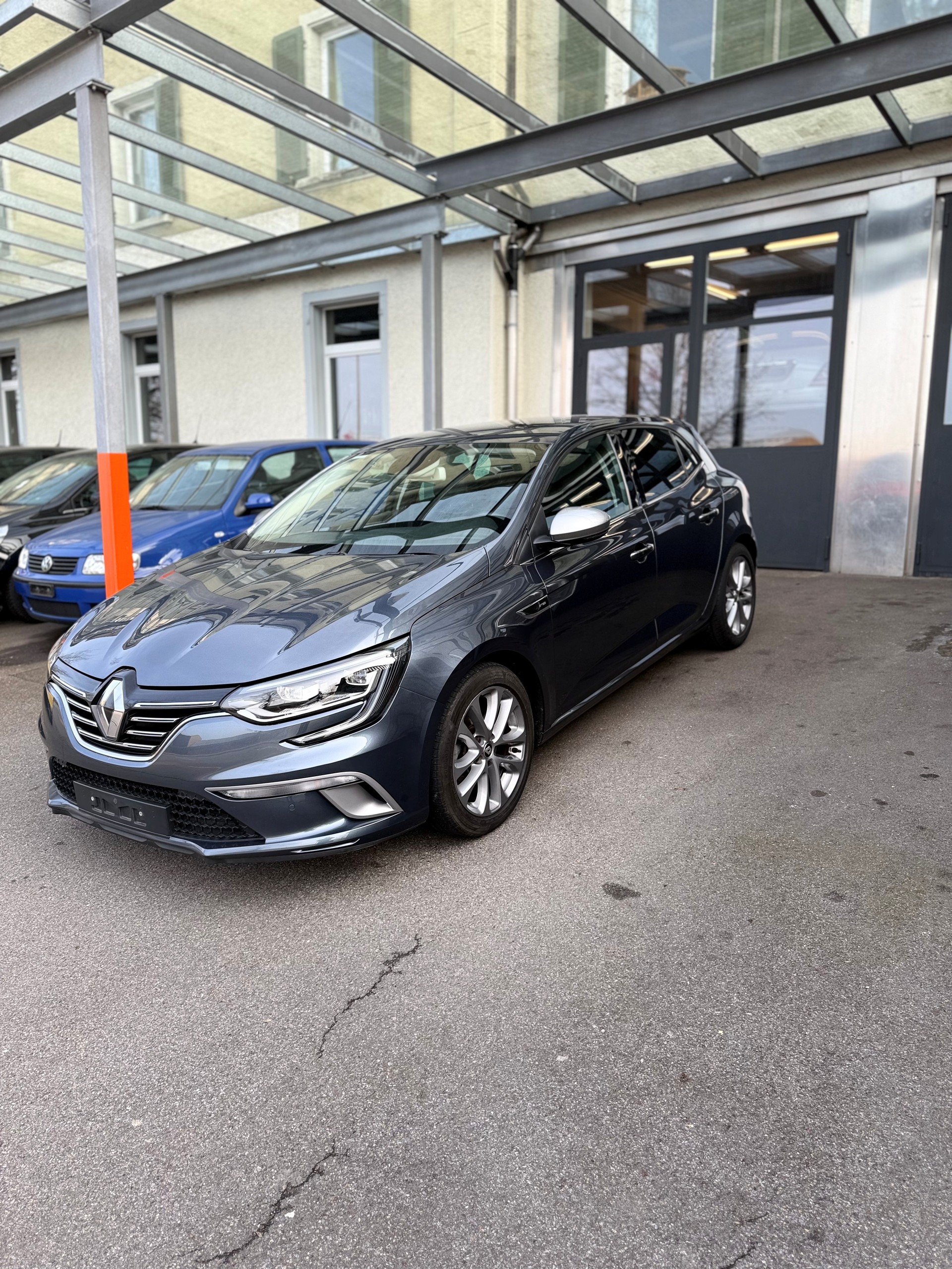 RENAULT Mégane 1.3 16V Turbo GT Line EDC-image-1