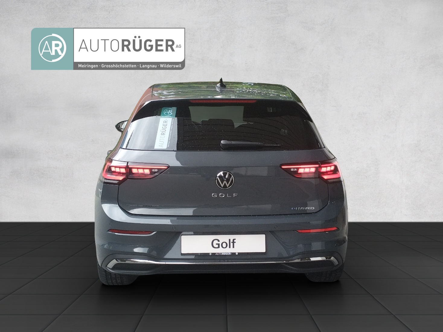 VW Golf 1.5 TSI PHEV Style-image-4