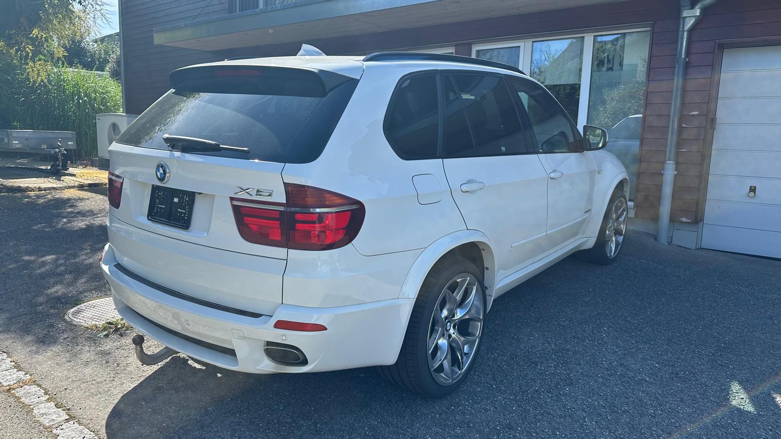 BMW 40d xDrive-image-2
