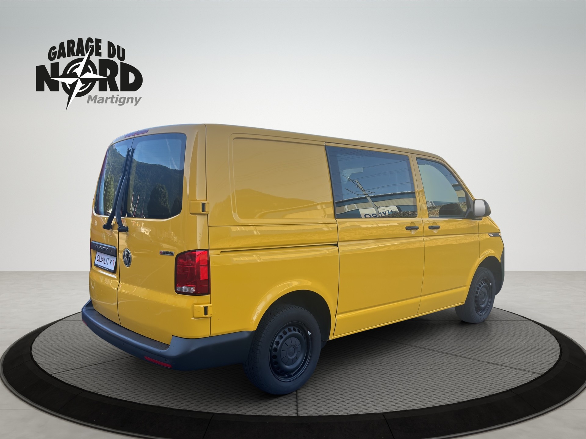 VW T6.1 2.0 TDI 4Motion DSG-image-5