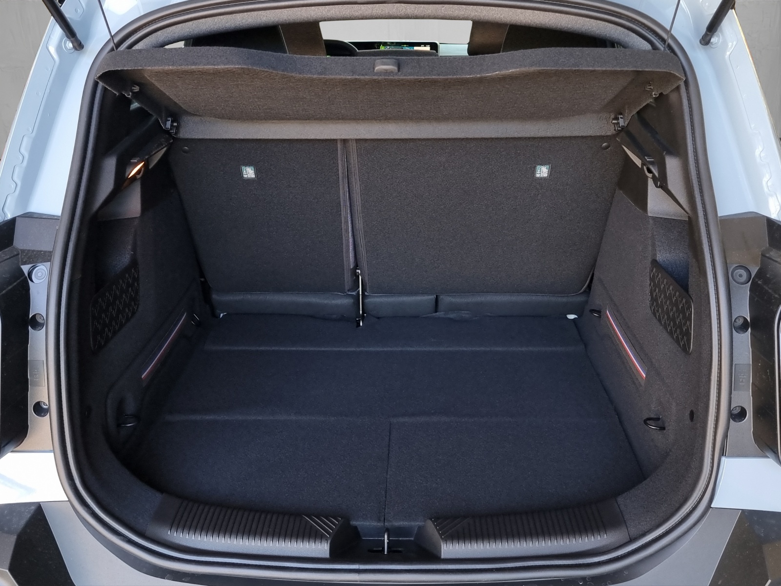 RENAULT R4 E-Tech Comfort Range techno "plein sud" Stoff-Faltdach-image-9