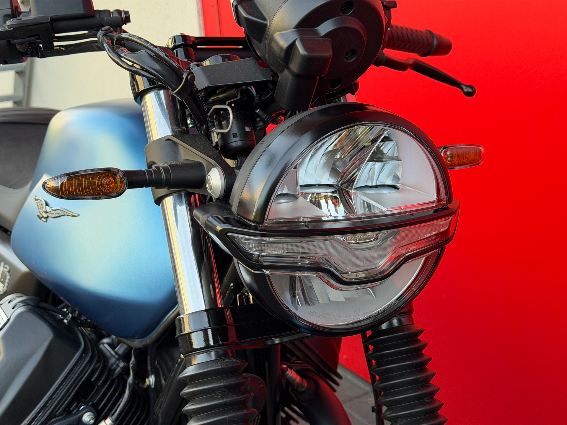 MOTO GUZZI V7 IV 850 Stone E5+ (35kW)-image-5