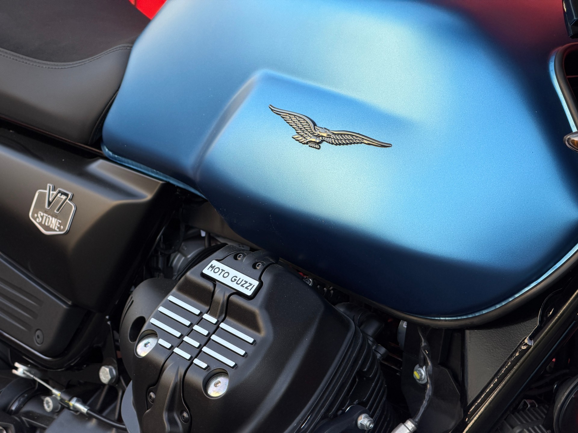 MOTO GUZZI V7 IV 850 Stone E5+ (35kW)-showroom-element-3