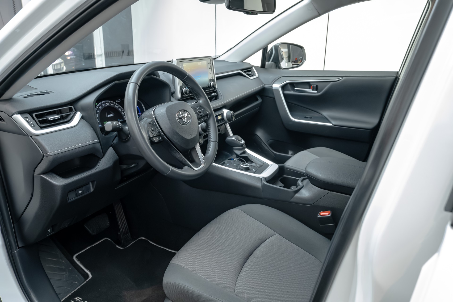 TOYOTA RAV-4 2.5 HSD Comfort e-CVT 4WD-image-12