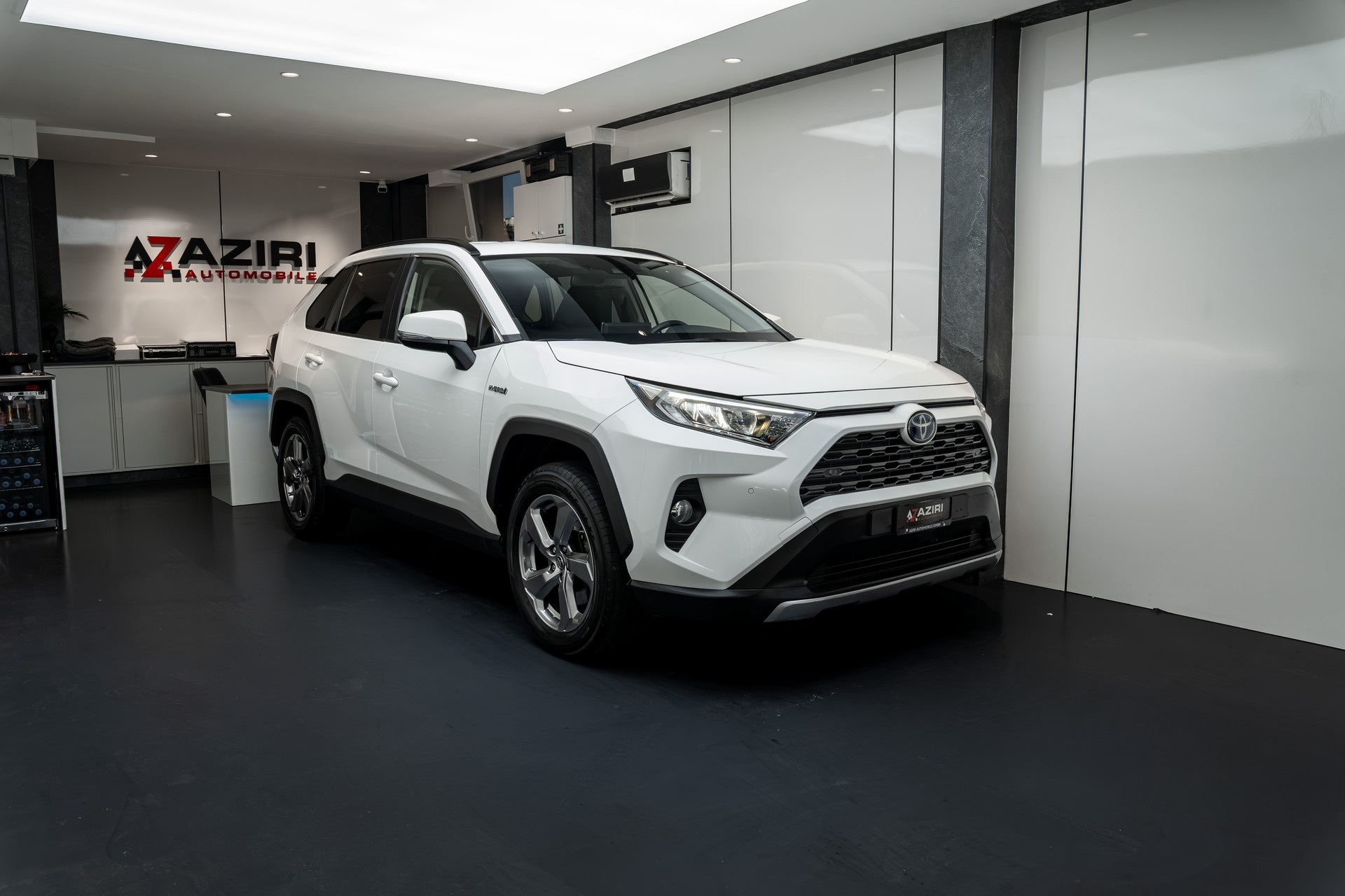 TOYOTA RAV-4 2.5 HSD Comfort e-CVT 4WD-image-2