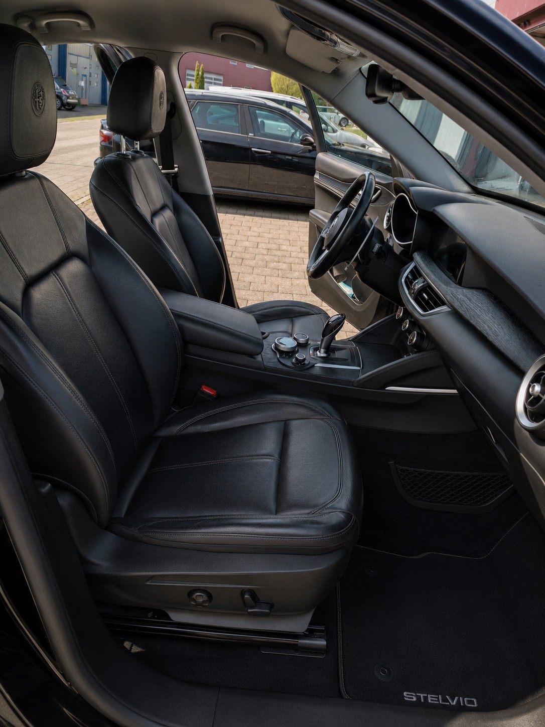 ALFA ROMEO 2.0 Q4 280 Executive-image-5