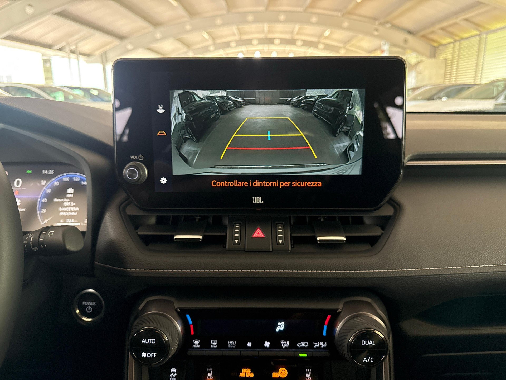 TOYOTA RAV4 2.5 Plug-In-Hybrid GR Sport - Ruote invernali & Servizi inclusi-image-13