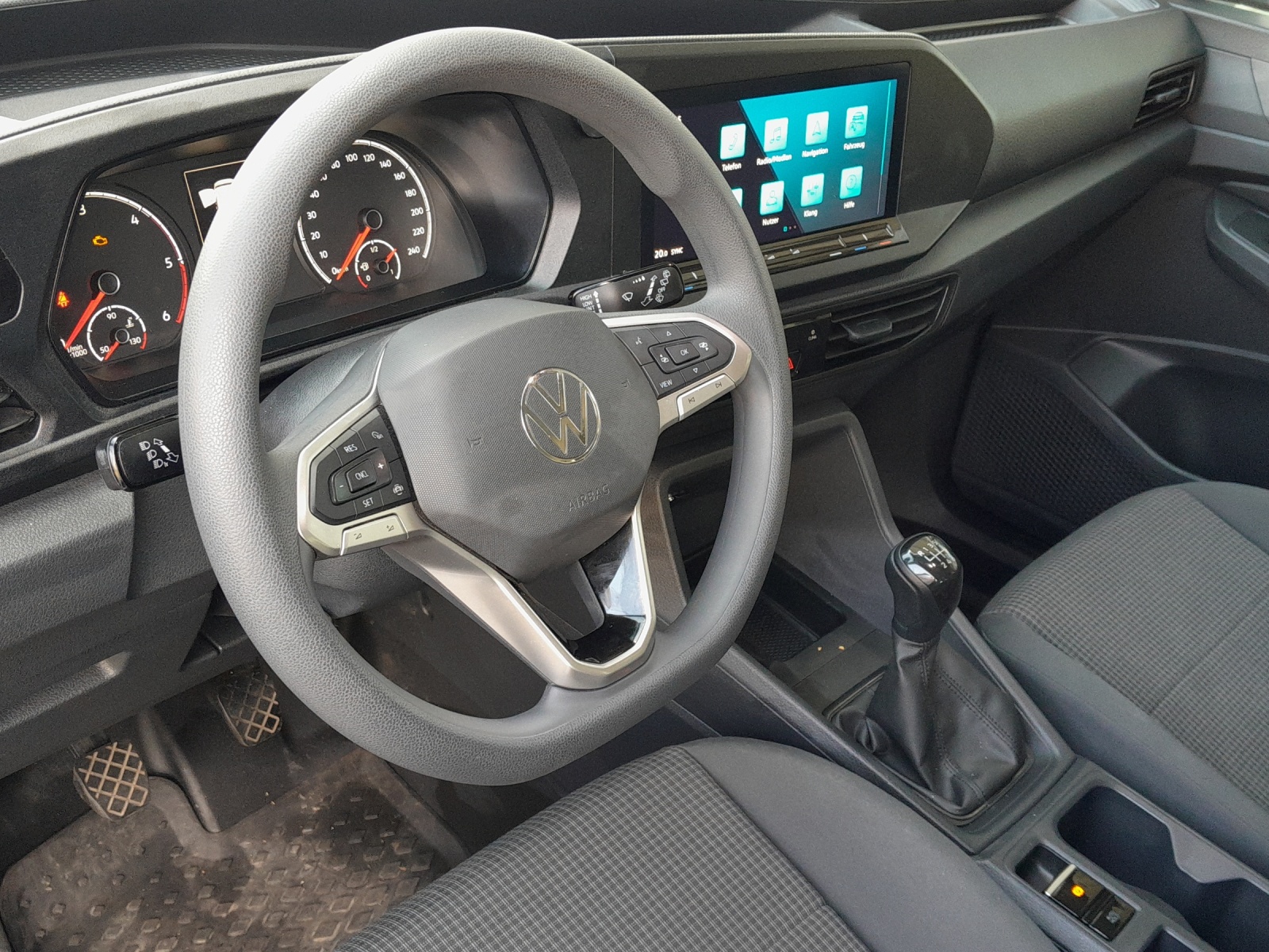 VW Caddy 2.0 TDI 4Motion-image-7