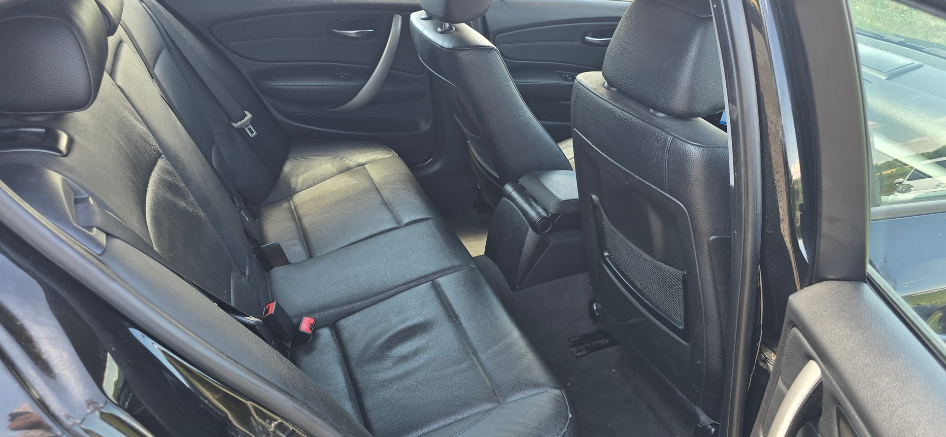 BMW 116i-image-11