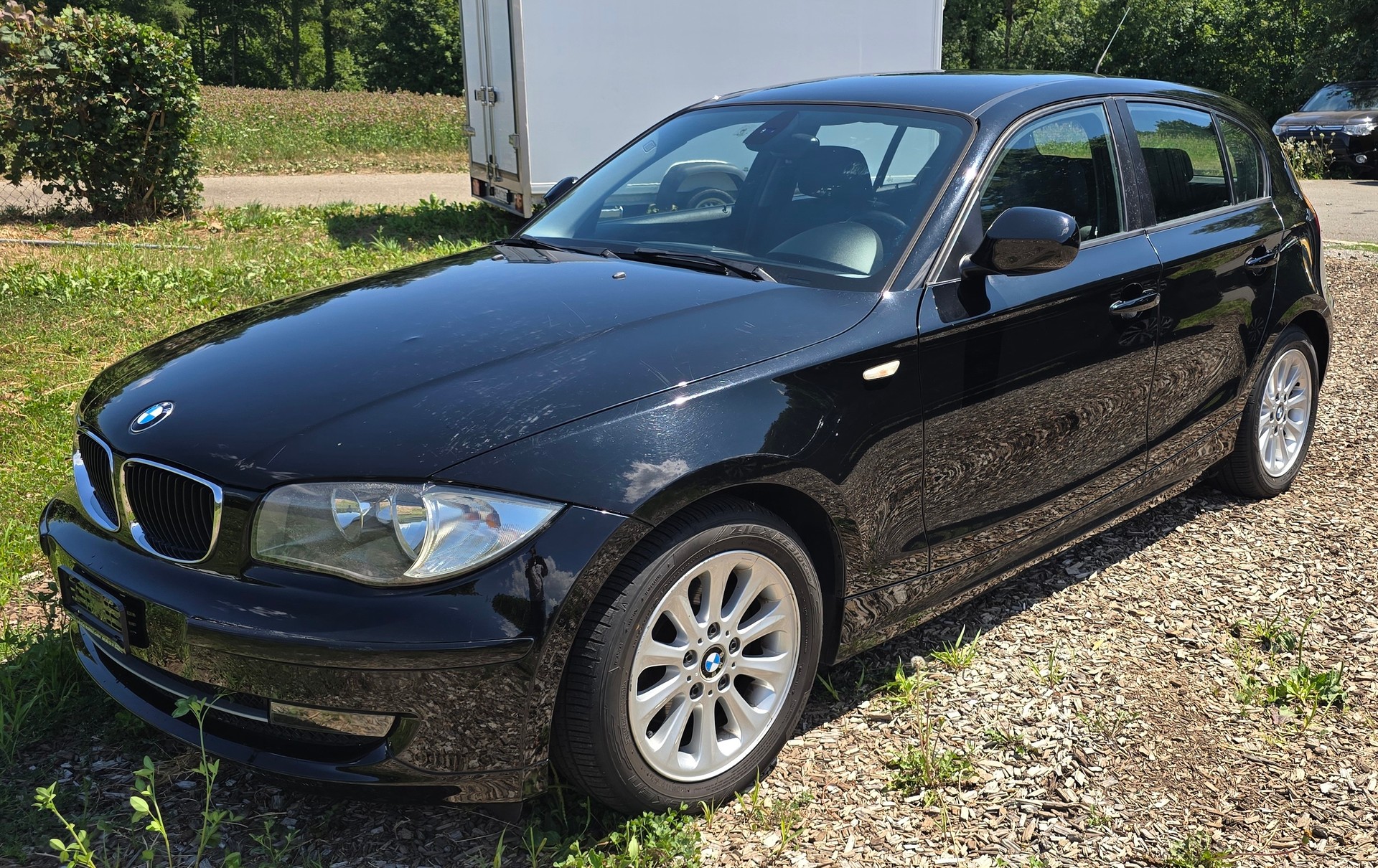 BMW 116i-image-0