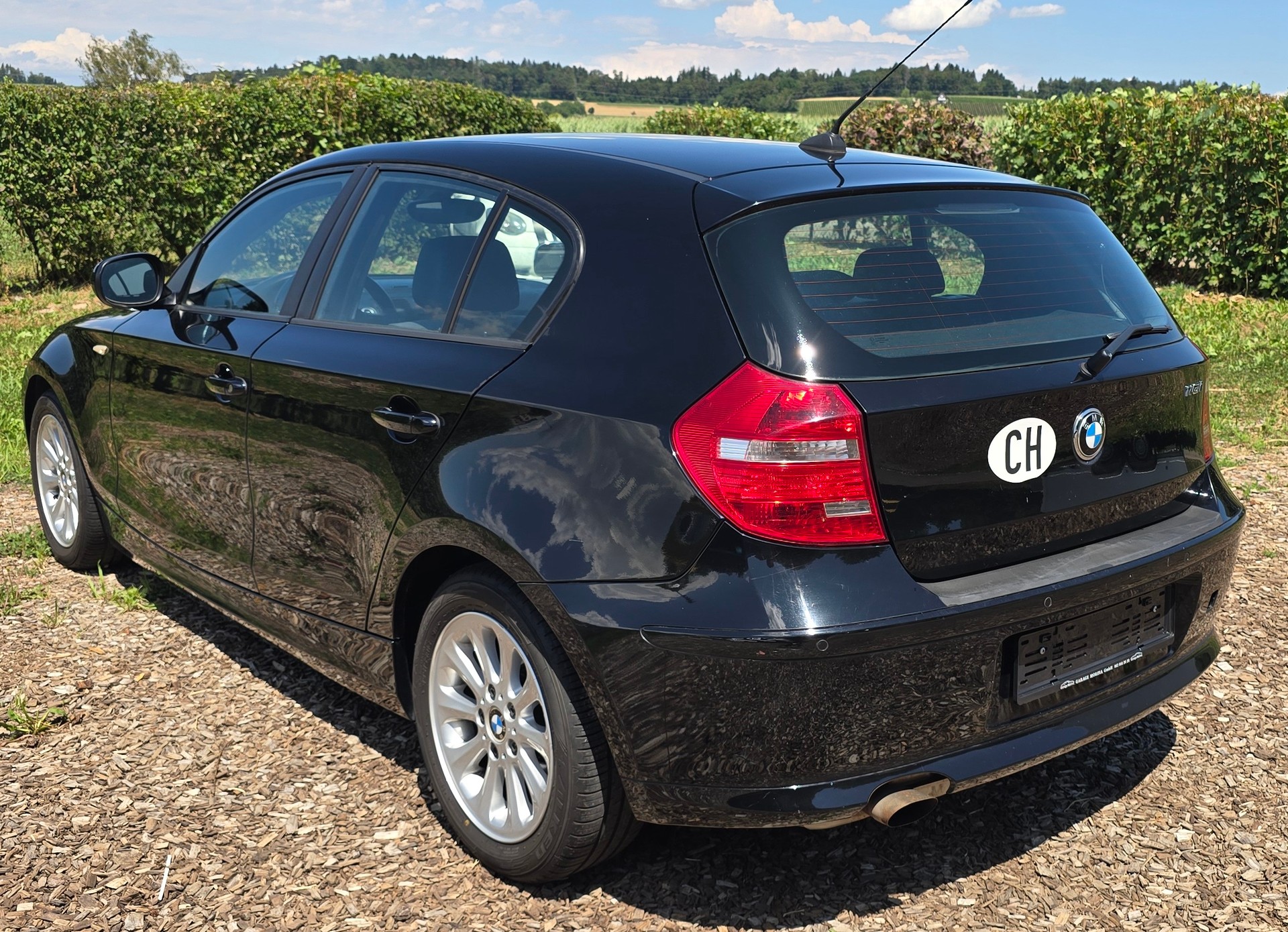 BMW 116i-image-6