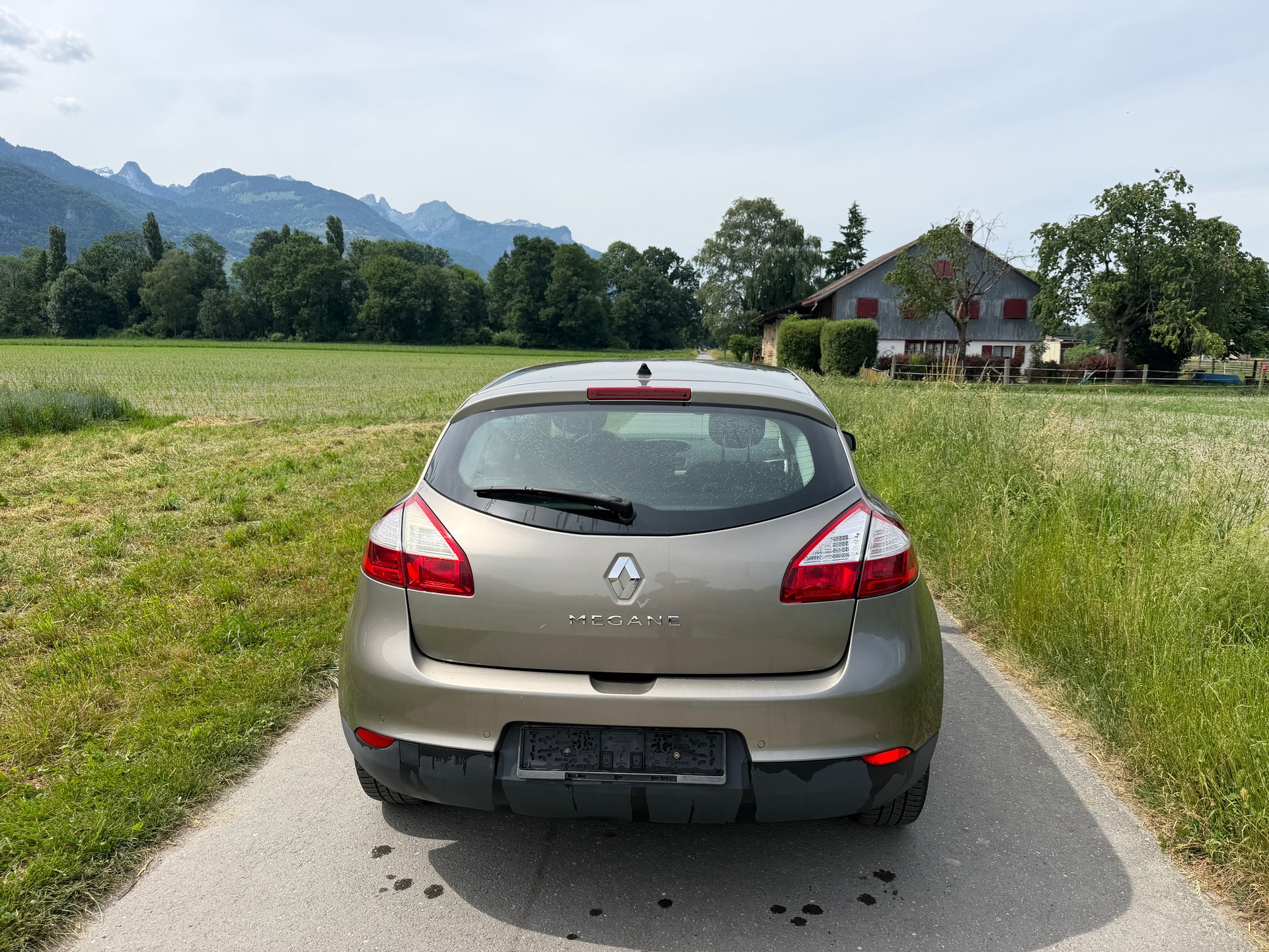 RENAULT Mégane 2.0 16V Expression CVT-image-3