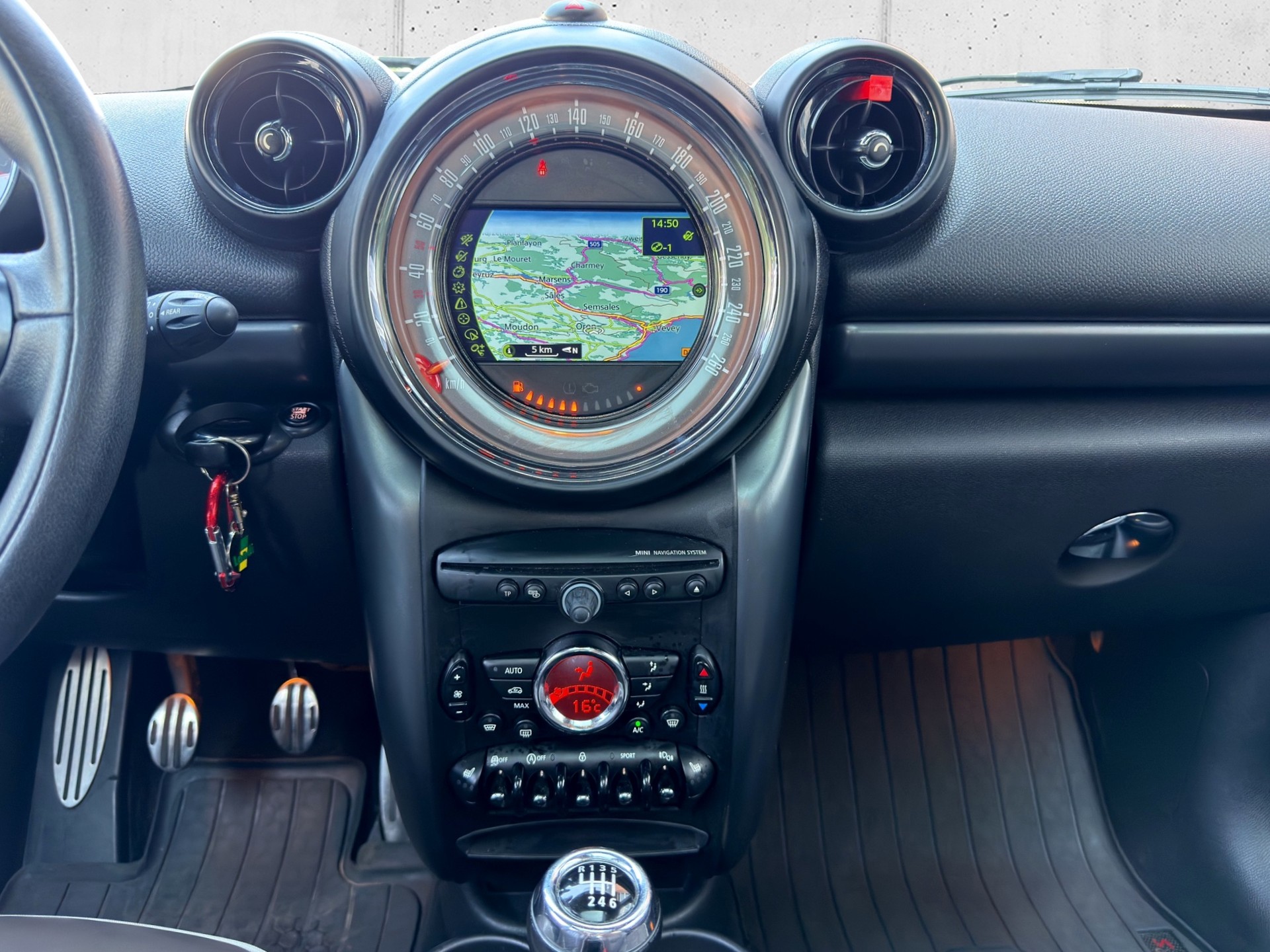 MINI Countryman Cooper S ALL4-image-20
