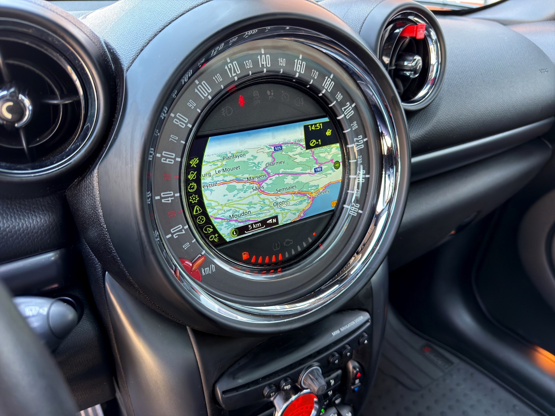 MINI Countryman Cooper S ALL4-image-21