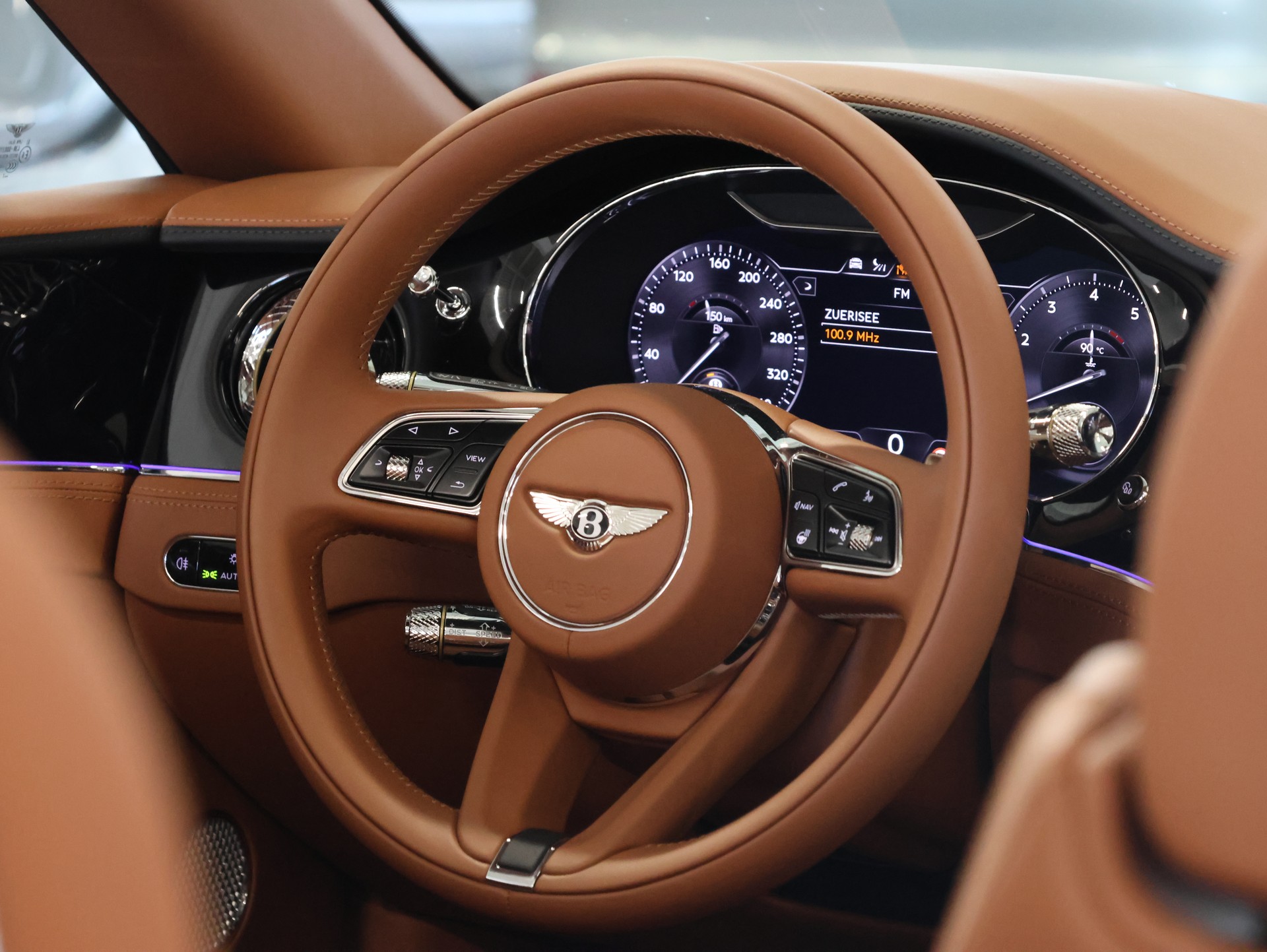 BENTLEY Bentley Continental GTC 6.0 W12 Speed *Rotating Displey* *360 Kamera* *Naim Soundystem*-image-19