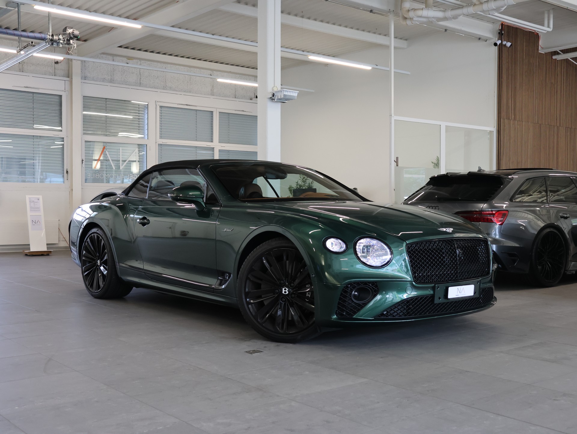 BENTLEY Bentley Continental GTC 6.0 W12 Speed *Rotating Displey* *360 Kamera* *Naim Soundystem*-image-0