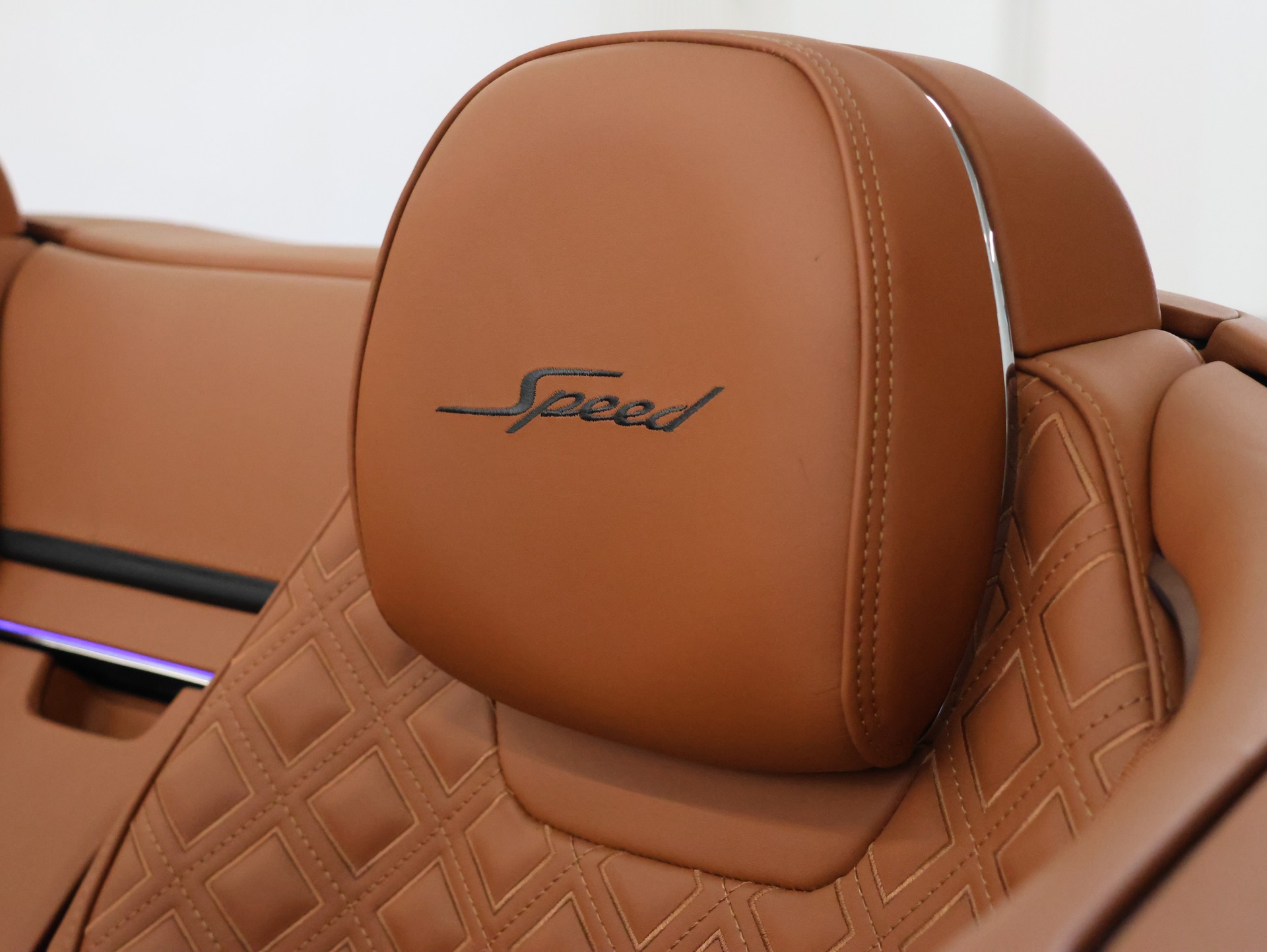 BENTLEY Bentley Continental GTC 6.0 W12 Speed *Rotating Displey* *360 Kamera* *Naim Soundystem*-image-38