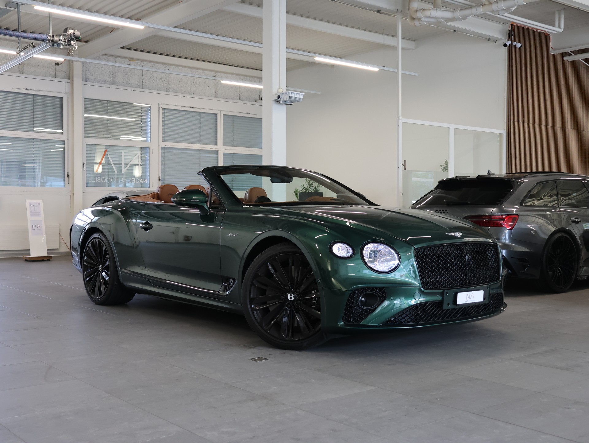 BENTLEY Bentley Continental GTC 6.0 W12 Speed *Rotating Displey* *360 Kamera* *Naim Soundystem*-image-1