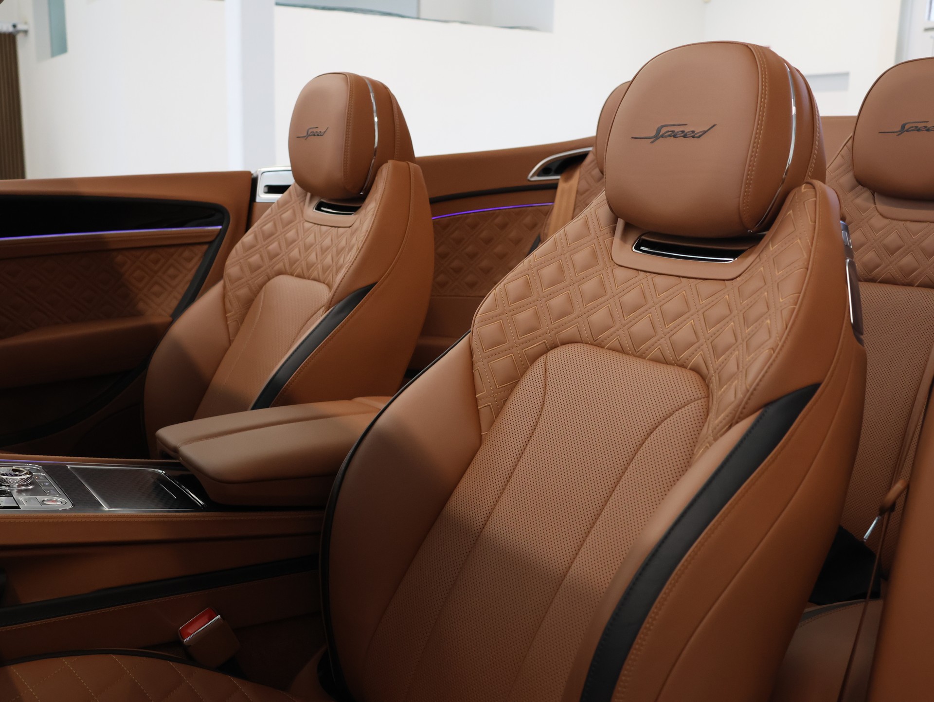 BENTLEY Bentley Continental GTC 6.0 W12 Speed *Rotating Displey* *360 Kamera* *Naim Soundystem*-image-22