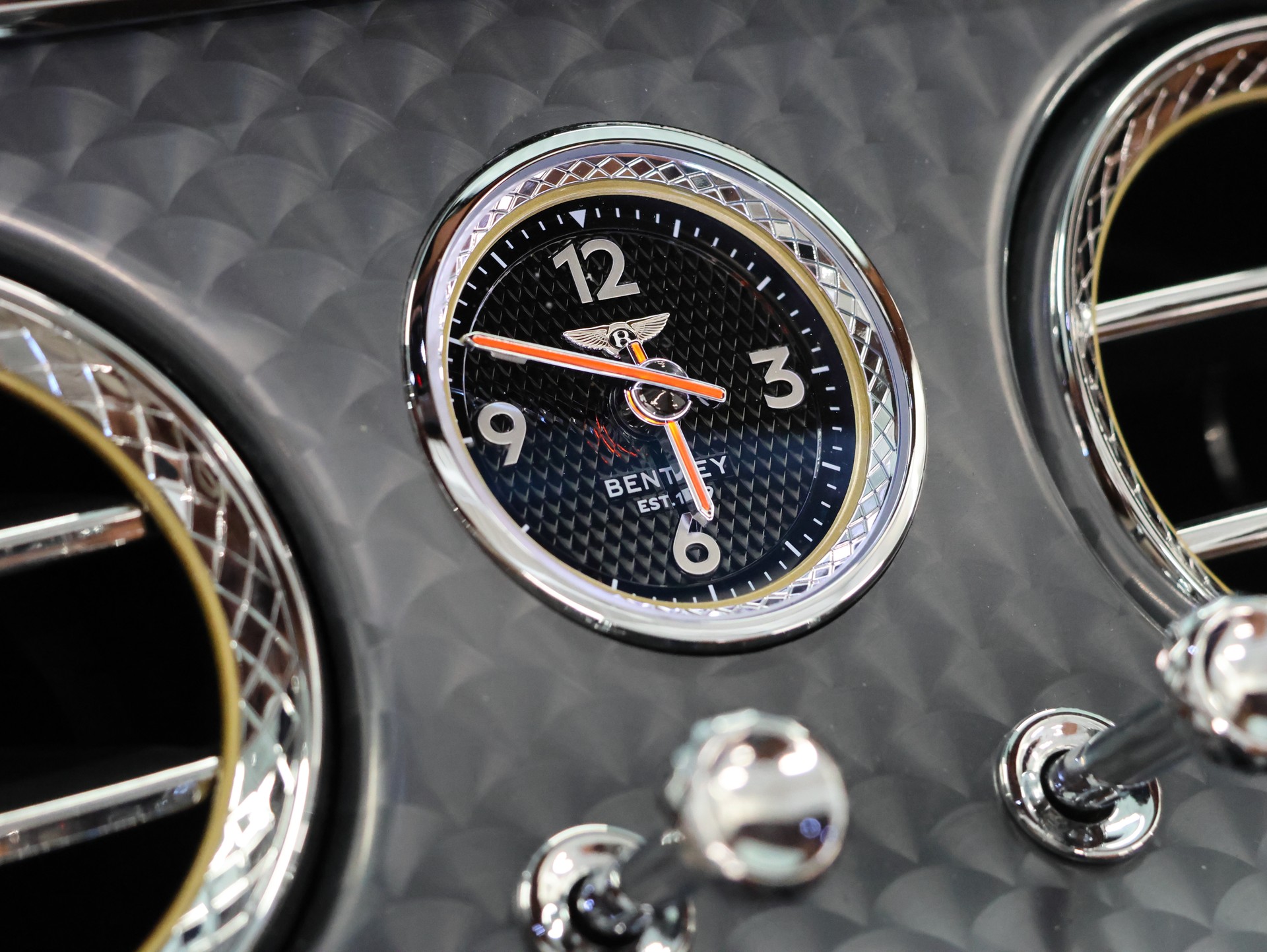 BENTLEY Bentley Continental GTC 6.0 W12 Speed *Rotating Displey* *360 Kamera* *Naim Soundystem*-image-30
