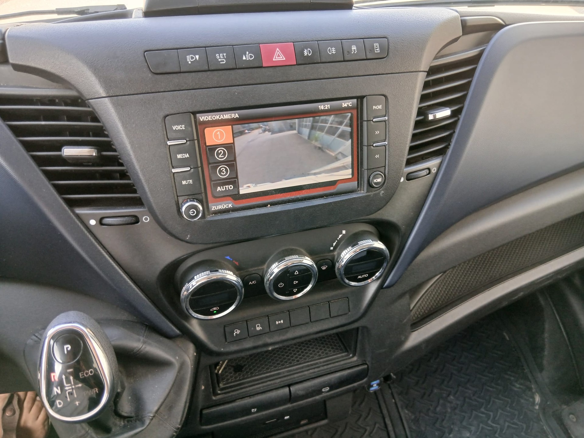 IVECO 3.0 HPI 180-image-4