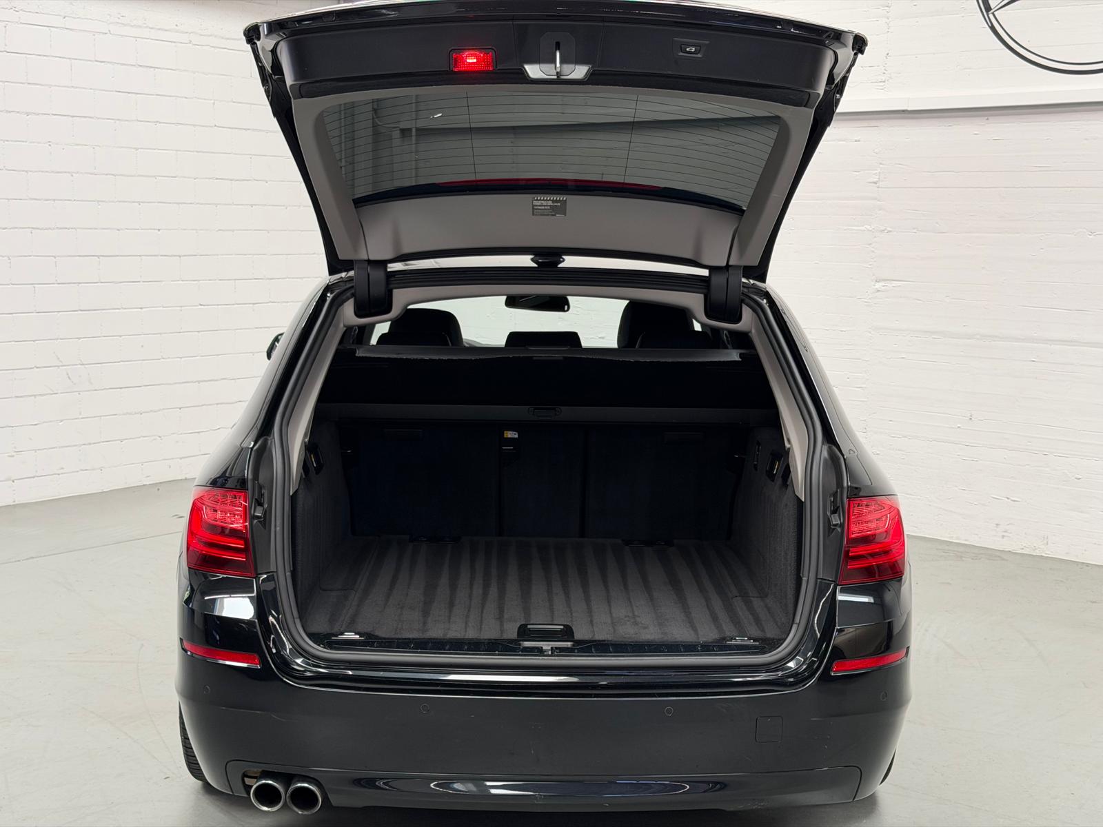 BMW 525d Touring xDrive All Balck Edition Steptronic (CH-Fahrzeug Frisch ab MFK)-image-8