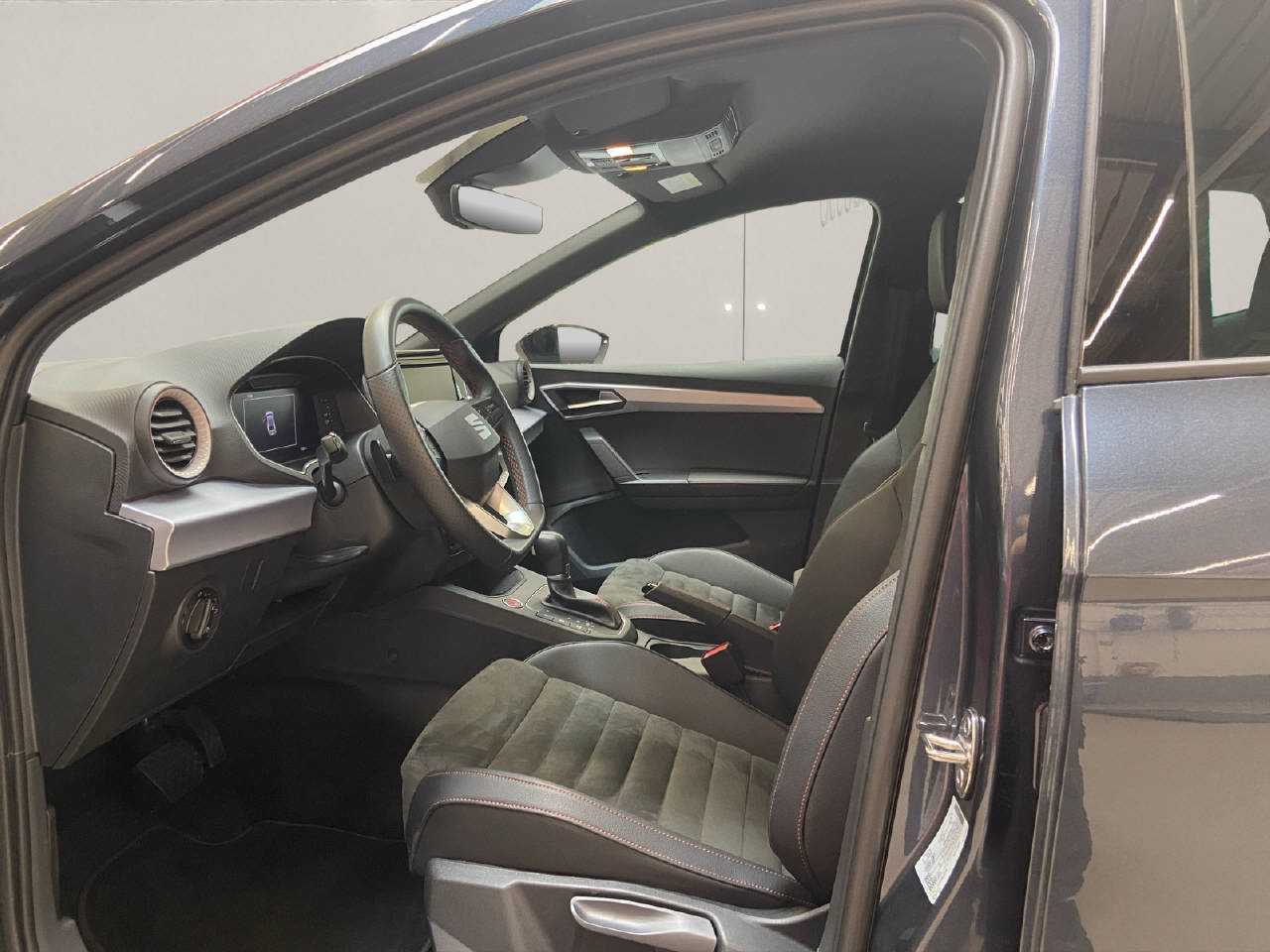 SEAT Ibiza 1.0 TSI 115 FR DSG-image-4
