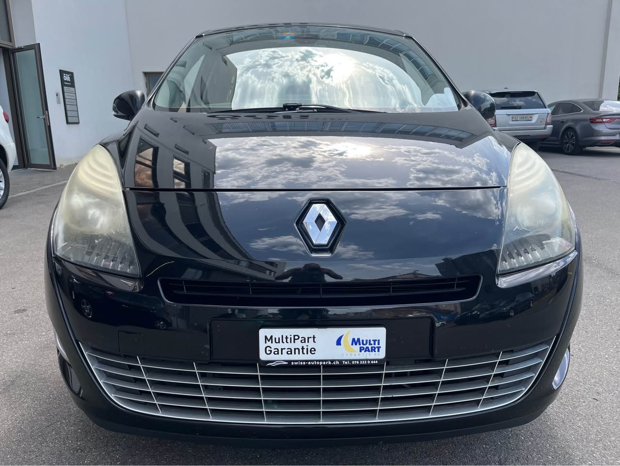 RENAULT Grand Scénic 2.0 16V Dynamique X-Tronic CVT-image-0