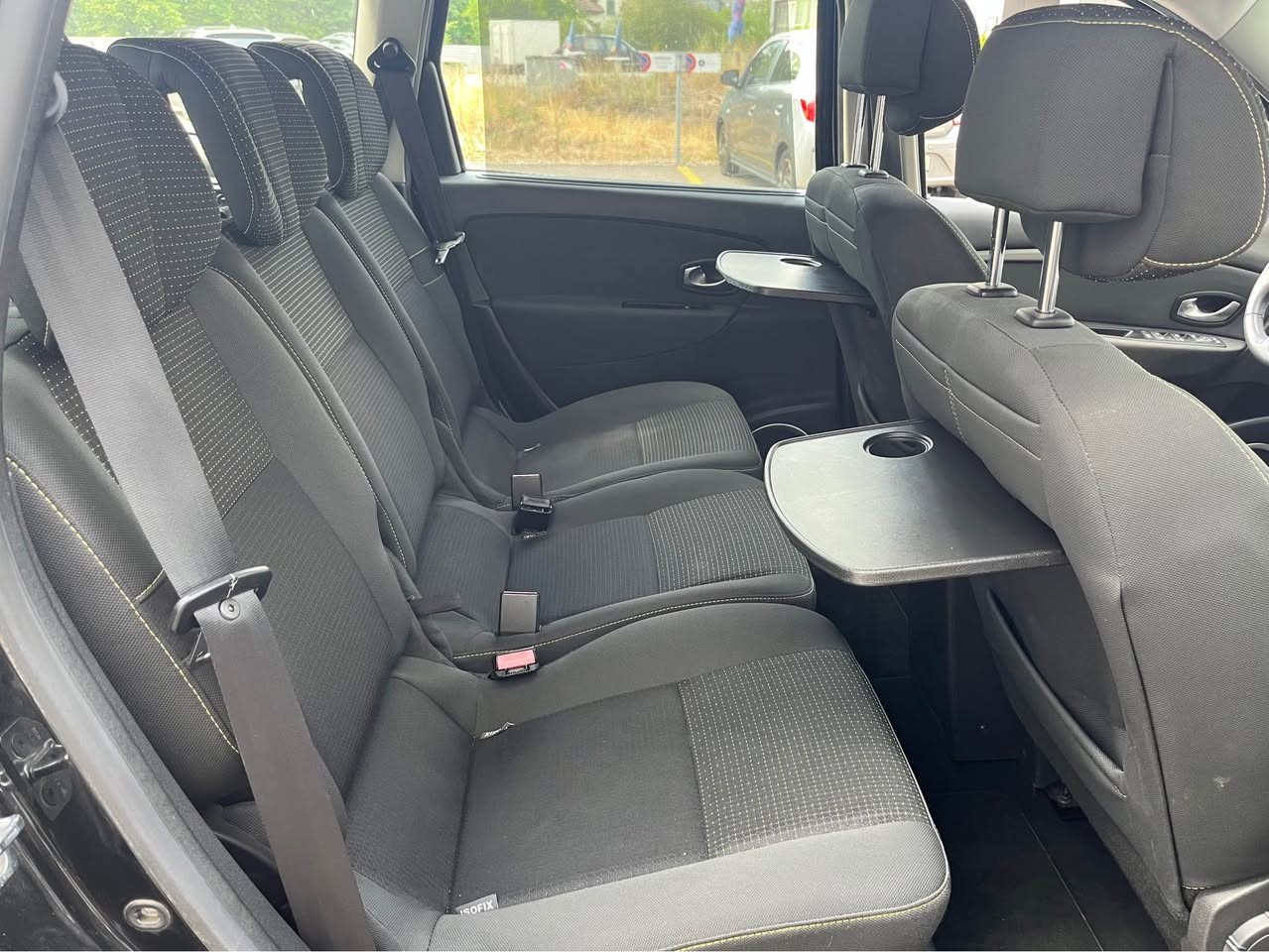 RENAULT Grand Scénic 2.0 16V Dynamique X-Tronic CVT-image-10