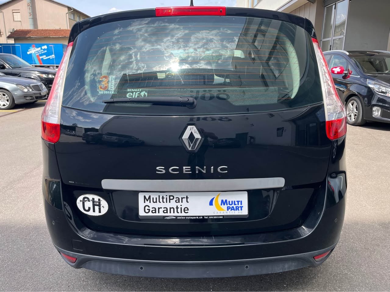 RENAULT Grand Scénic 2.0 16V Dynamique X-Tronic CVT-image-6