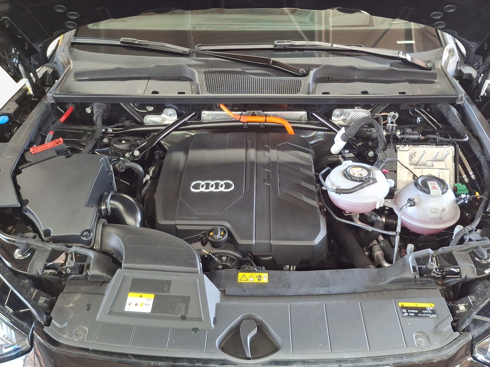 AUDI Q5 Sportback 50 TFSI e PHEV S line quattro S-tronic-image-15