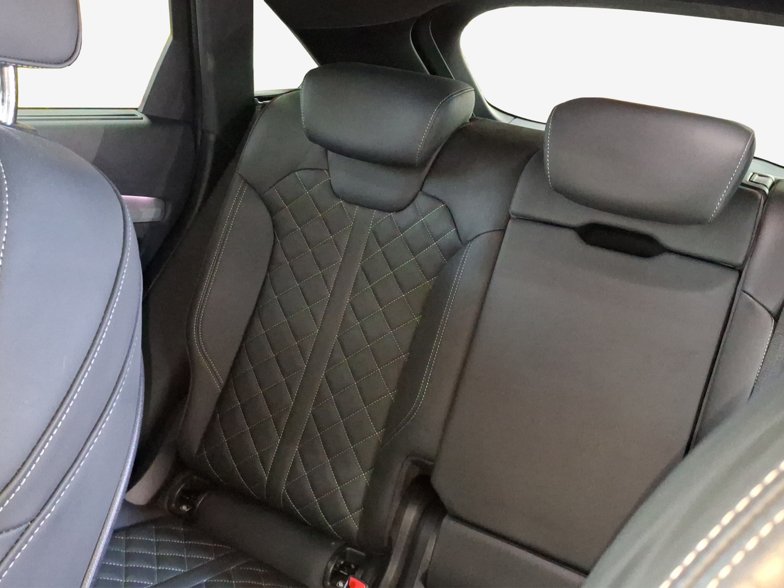 AUDI Q5 Sportback 50 TFSI e PHEV S line quattro S-tronic-image-11