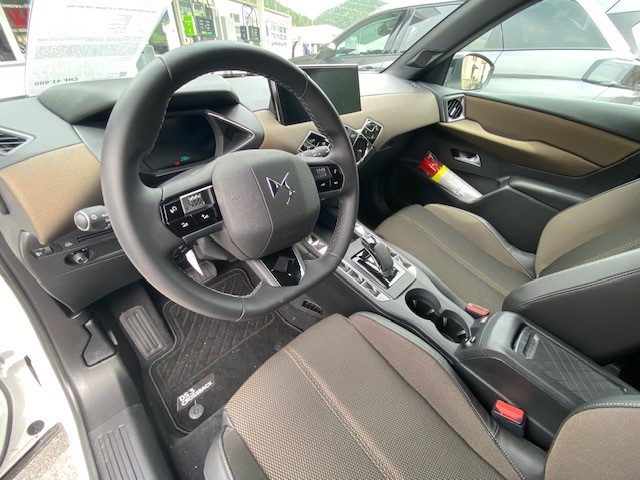 DS AUTOMOBILES DS3 E-Tense SO Chic-image-5