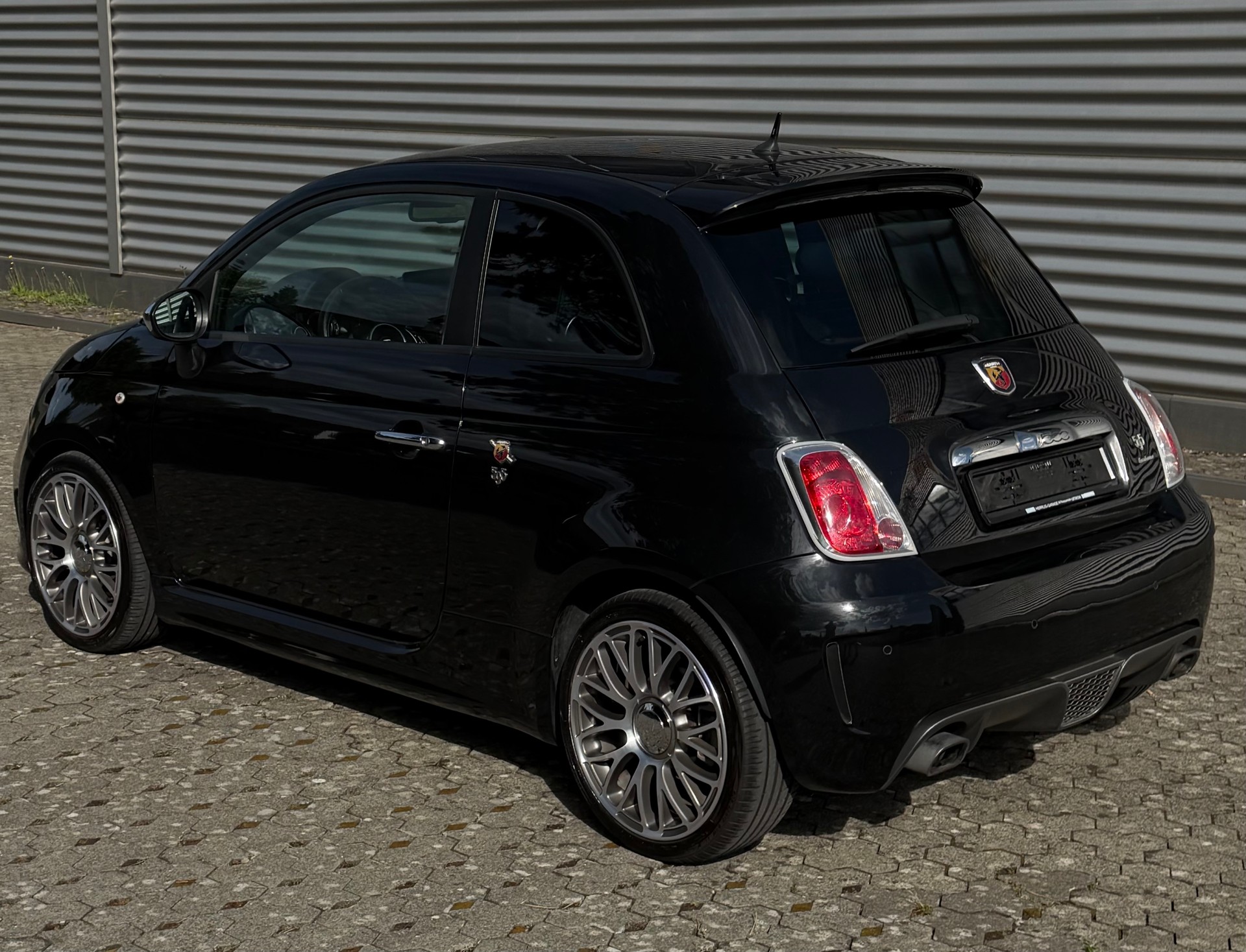FIAT 595 1.4 16V Turbo Abarth Turismo Dualogic-image-1
