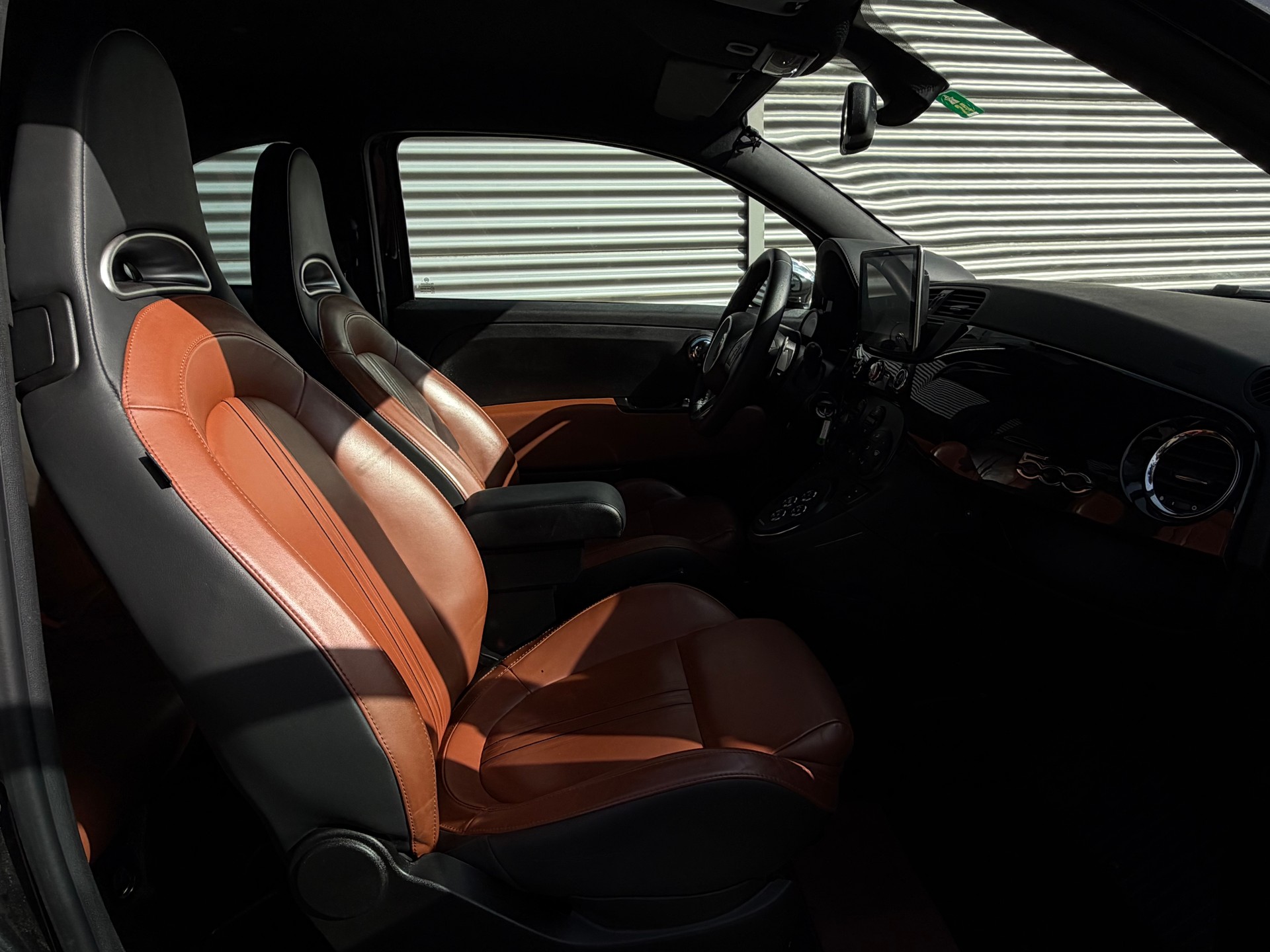 FIAT 595 1.4 16V Turbo Abarth Turismo Dualogic-image-5