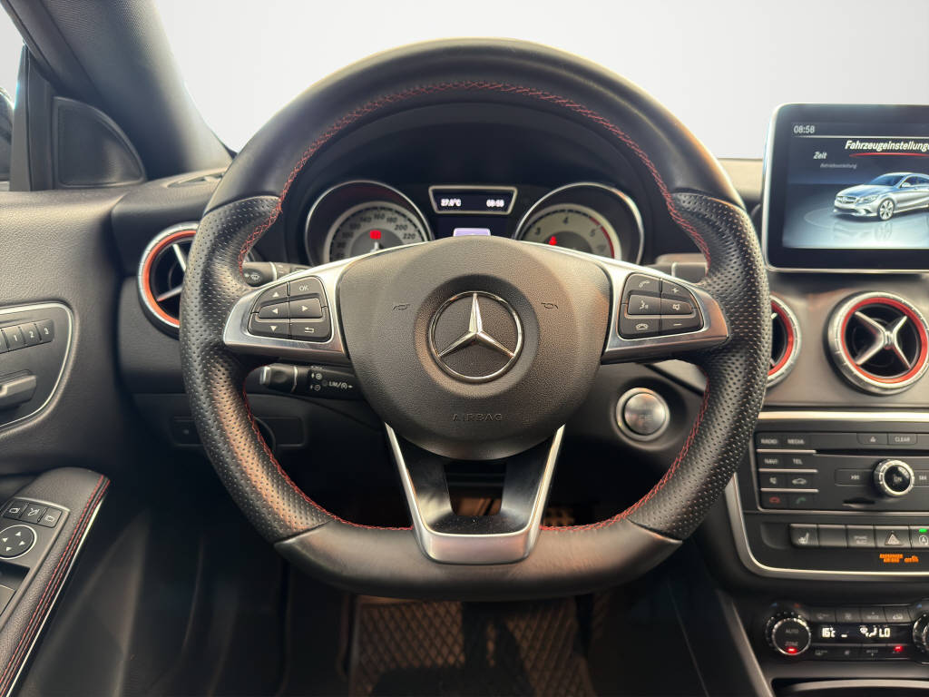 MERCEDES-BENZ CLA 200 d AMG Line 4 matic-image-9