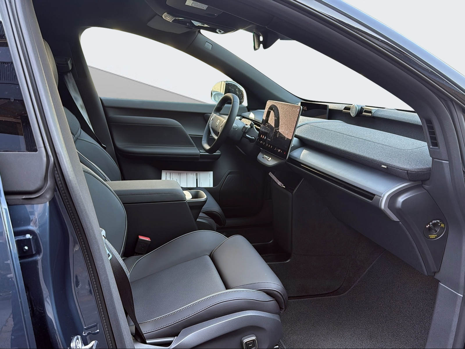 VOLVO EX60 Twin Ultra AWD-image-13