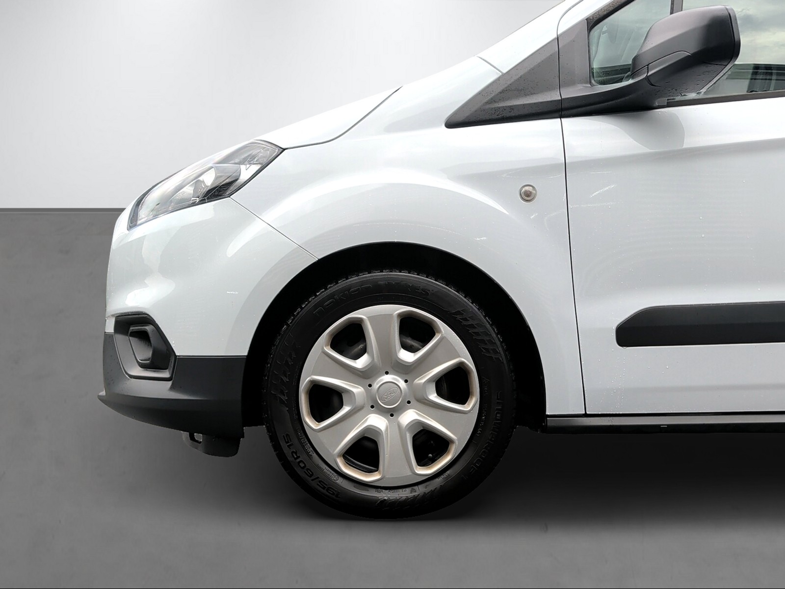 FORD Transit Courier Van 1.0 EcoB Trend-image-4