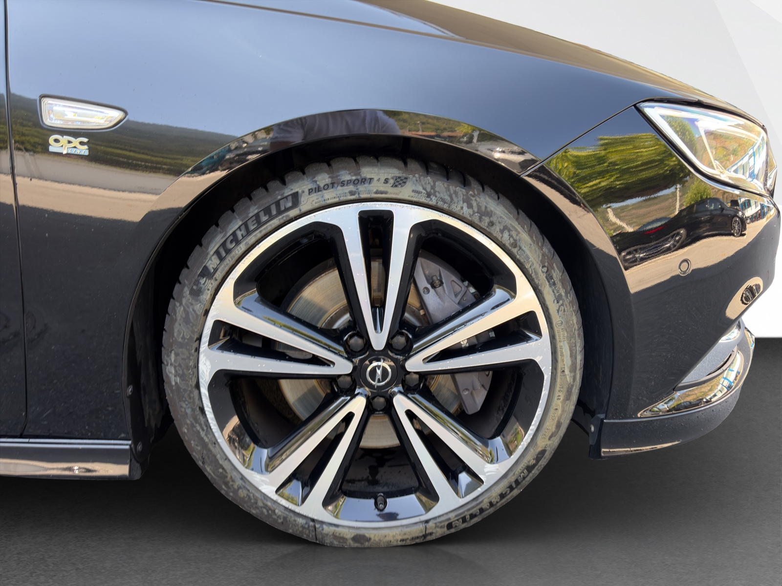 OPEL Insignia Grand Sport 2.0 T Excellence AWD-image-23