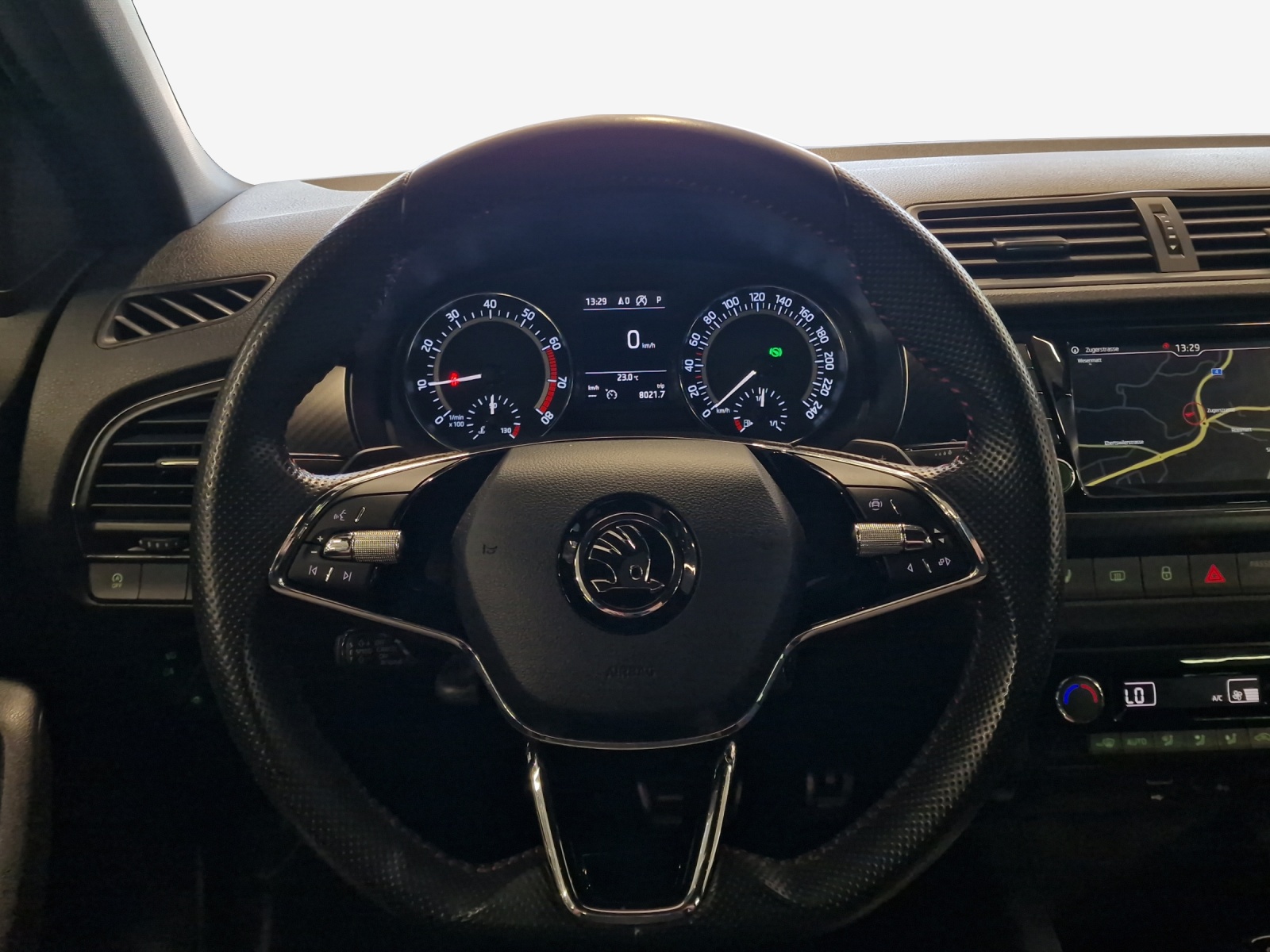 SKODA Fabia 1.0 TSI Monte Carlo DSG-image-9