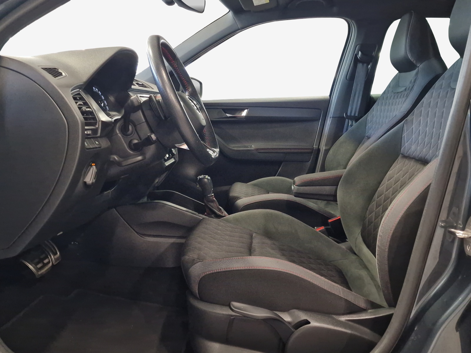 SKODA Fabia 1.0 TSI Monte Carlo DSG-image-7