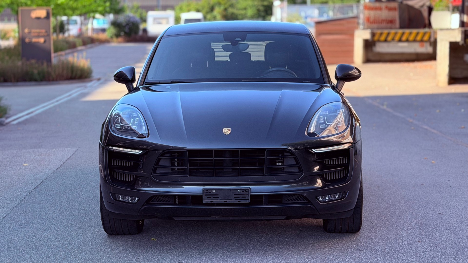 PORSCHE Macan 3.0 V6 GTS-image-4